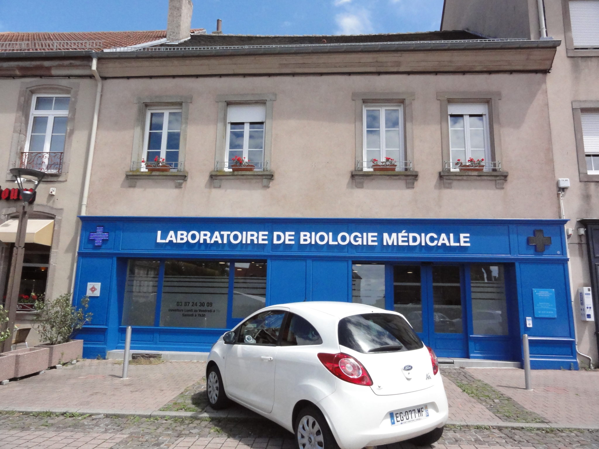 [Question au gouvernement] Protection des personnels et des patients des laboratoires de